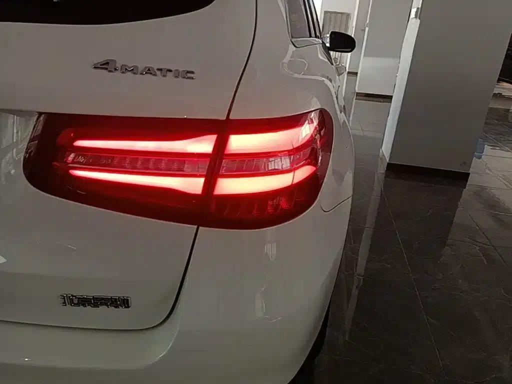 2016 Mercedes-Benz GLC 200 4MATIC — миниатюра 8