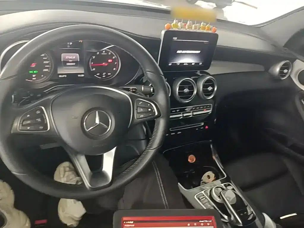 2016 Mercedes-Benz GLC 200 4MATIC — миниатюра 10