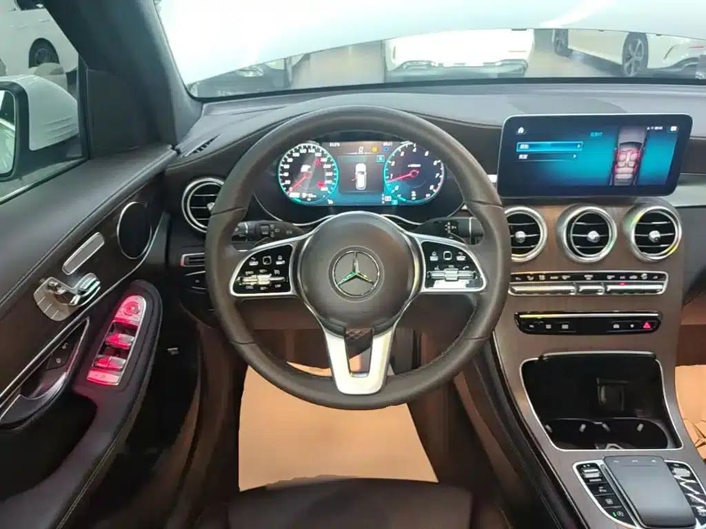 2021 Mercedes-Benz GLC 260 L 4MATIC Luxury — миниатюра 11