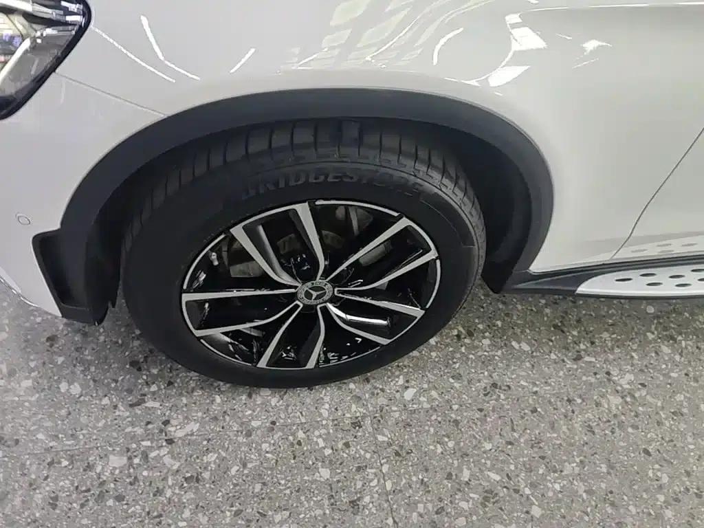 2021 Mercedes-Benz GLC 260 L 4MATIC Luxury — миниатюра 23
