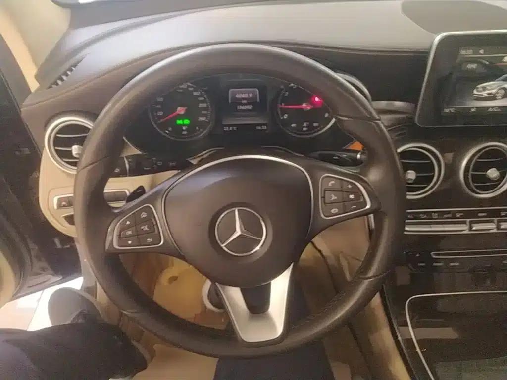 2019 Mercedes-Benz GLC 260 L 4MATIC Luxury — миниатюра 7