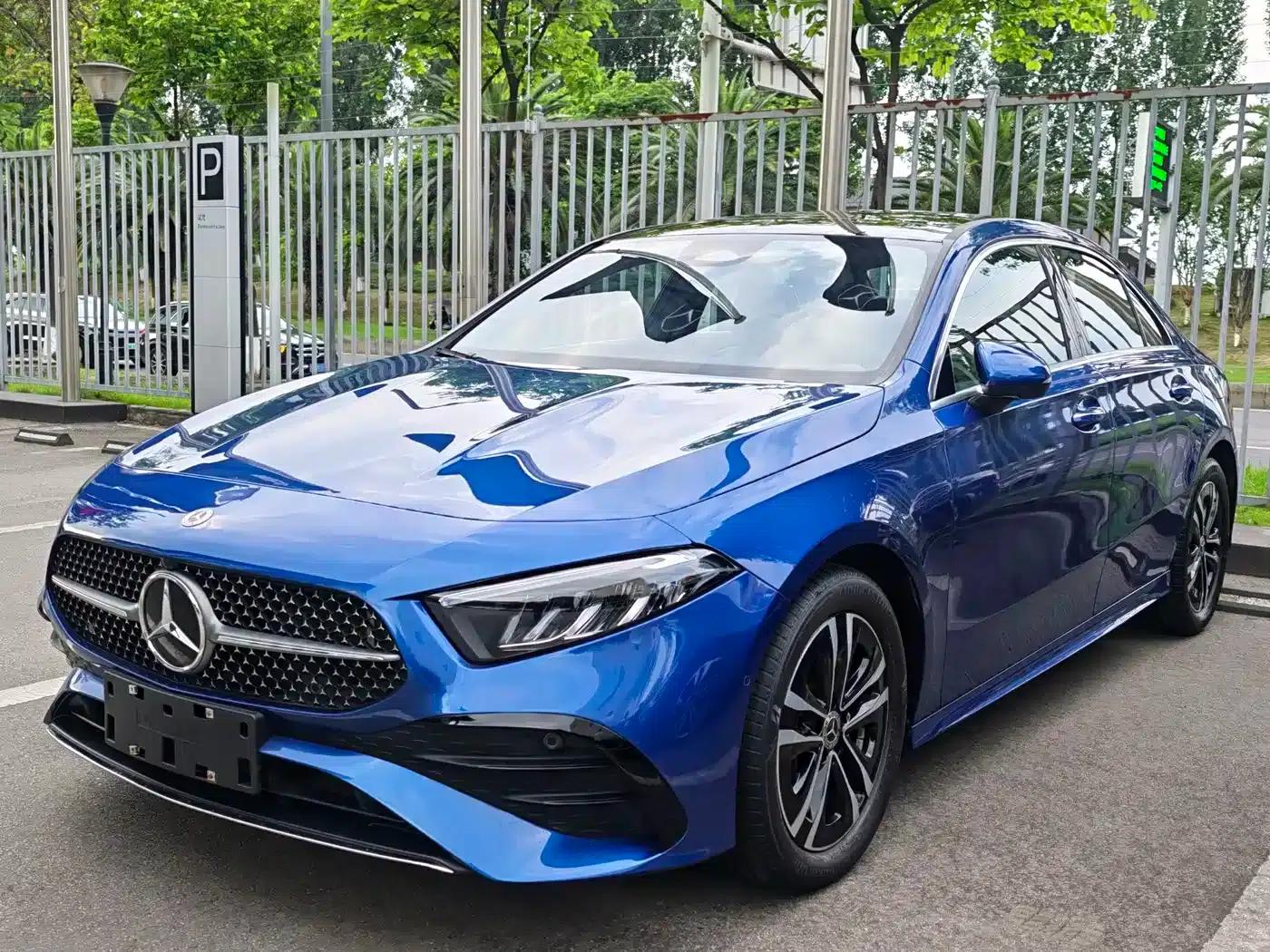 2023 Mercedes-Benz A-Class A 200 L Dynamic — миниатюра 1