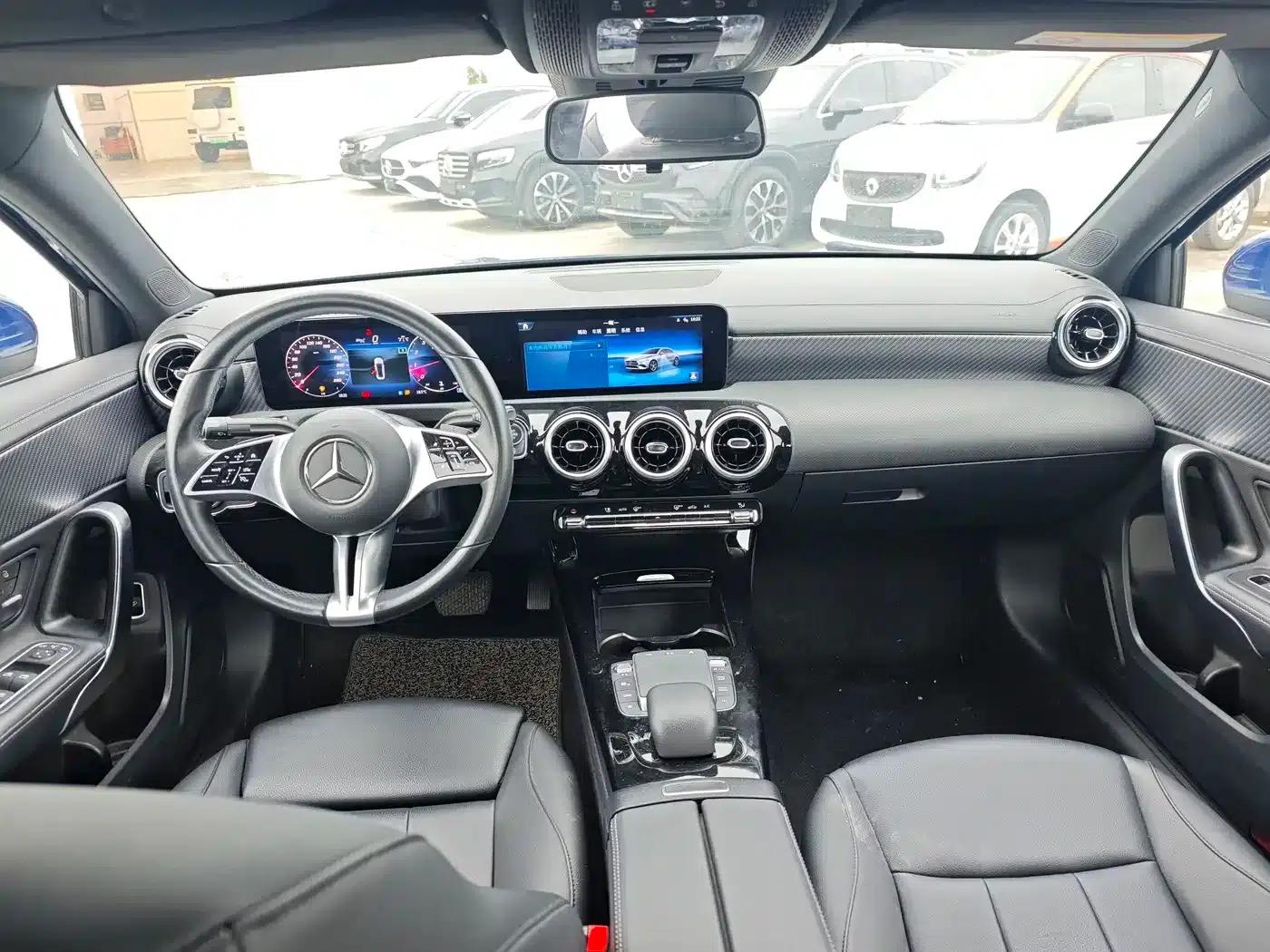 2023 Mercedes-Benz A-Class A 200 L Dynamic — миниатюра 8