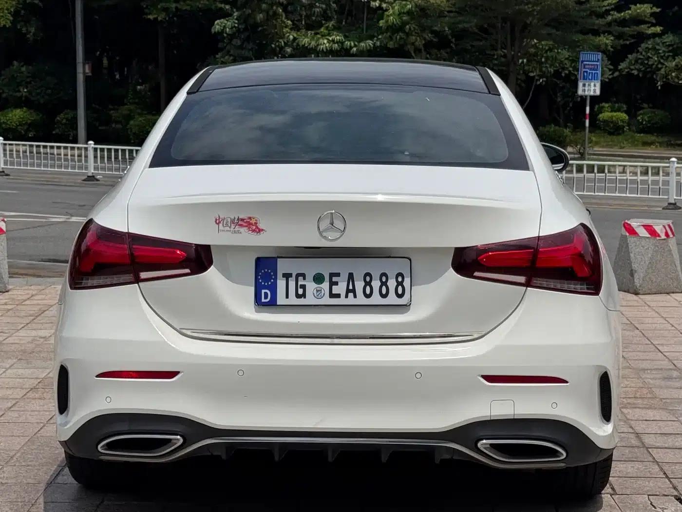 2019 Mercedes-Benz A-Class A 200 L Sport Sedan — миниатюра 5