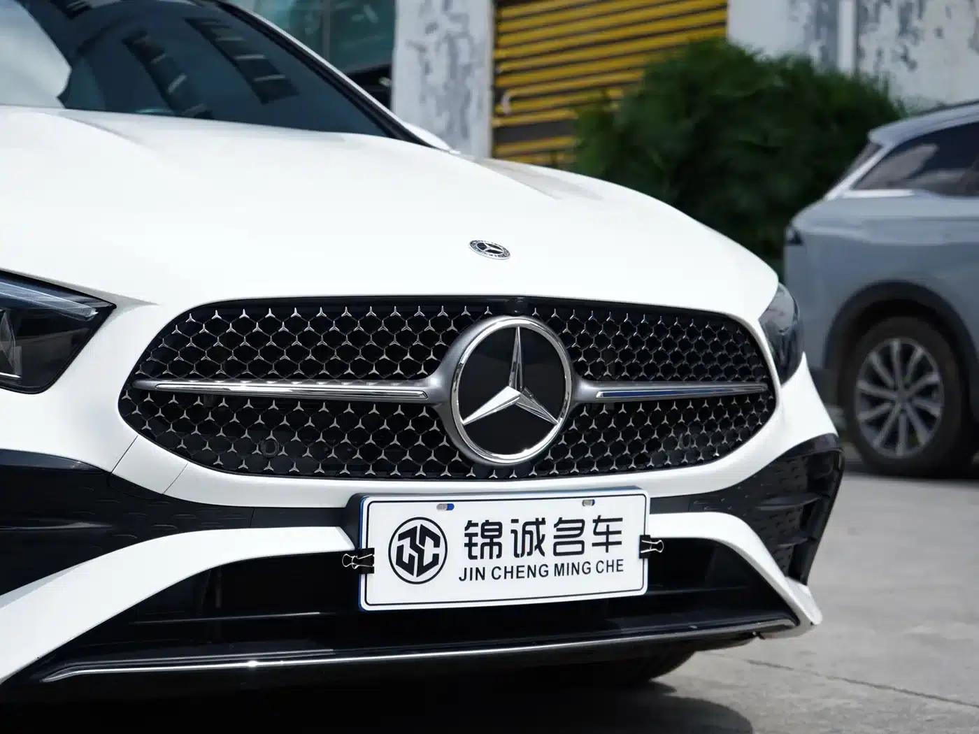 2023 Mercedes-Benz A-Class A 200 L Fashion Edition — миниатюра 10