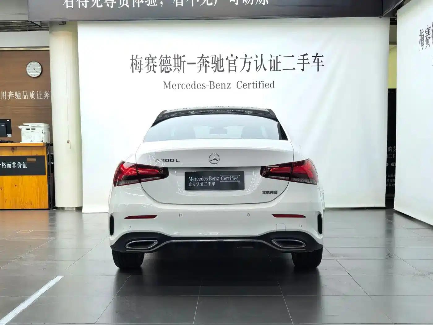 Mercedes-Benz A-Class 2022 Facelift A 200 L Sport Sedan Fashion Model — миниатюра 5