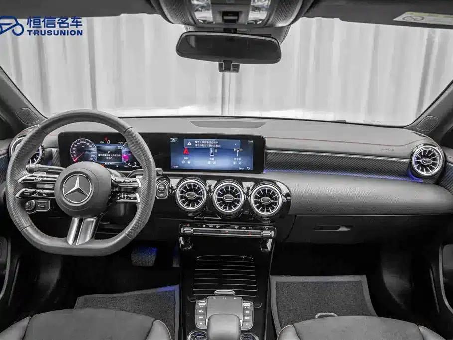 2023 Mercedes-Benz A-Class A 200 L Fashion Edition — миниатюра 13