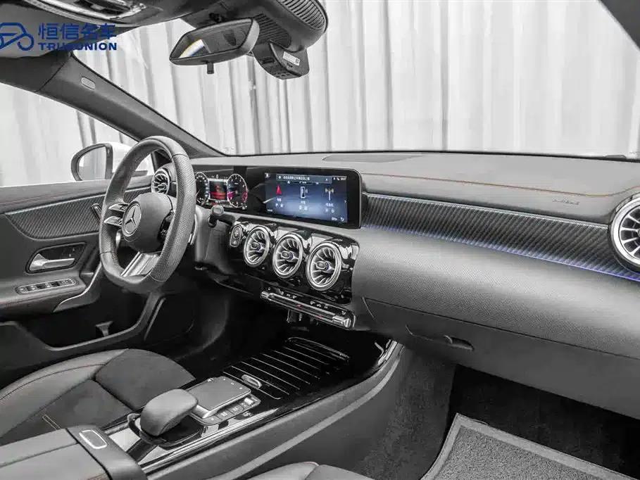 2023 Mercedes-Benz A-Class A 200 L Fashion Edition — миниатюра 14