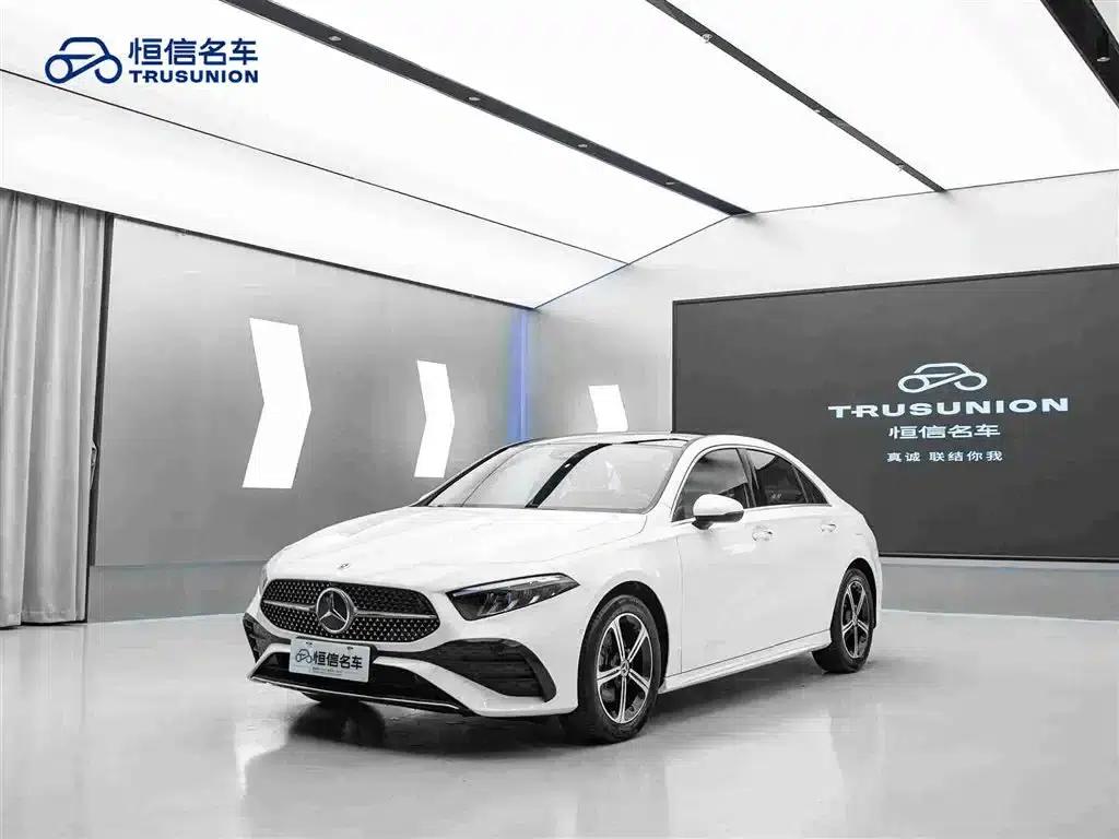 2023 Mercedes-Benz A-Class A 200 L Fashion Edition — миниатюра 3