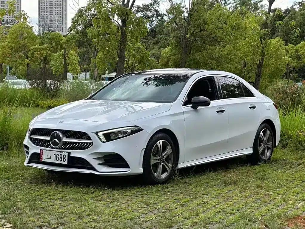 Mercedes-Benz A-Class 2020 A 200 L Sport Sedan — миниатюра 3