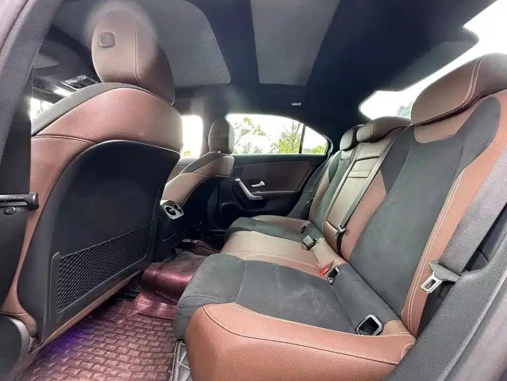 Mercedes-Benz A-Class 2020 A 200 L Sport Sedan — миниатюра 5