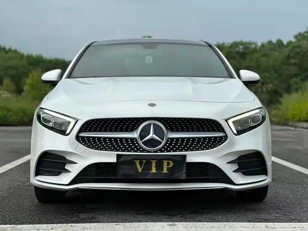 2019 Mercedes-Benz A-Class A 200 L Sport Sedan — миниатюра 2