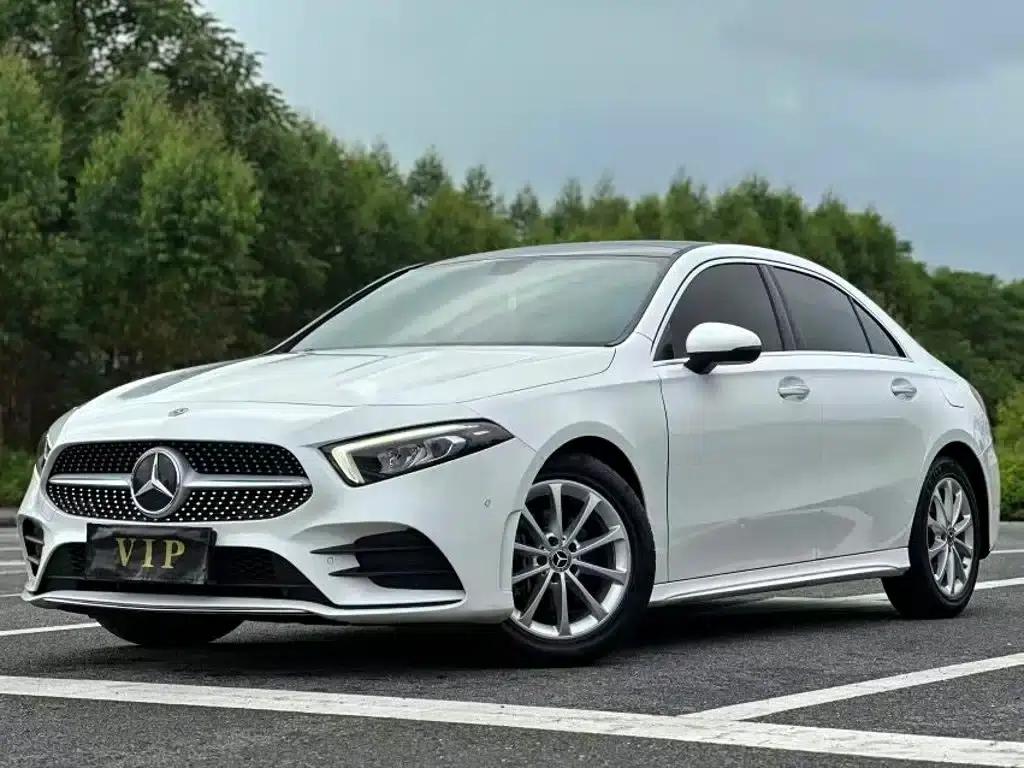 2019 Mercedes-Benz A-Class A 200 L Sport Sedan — миниатюра 3