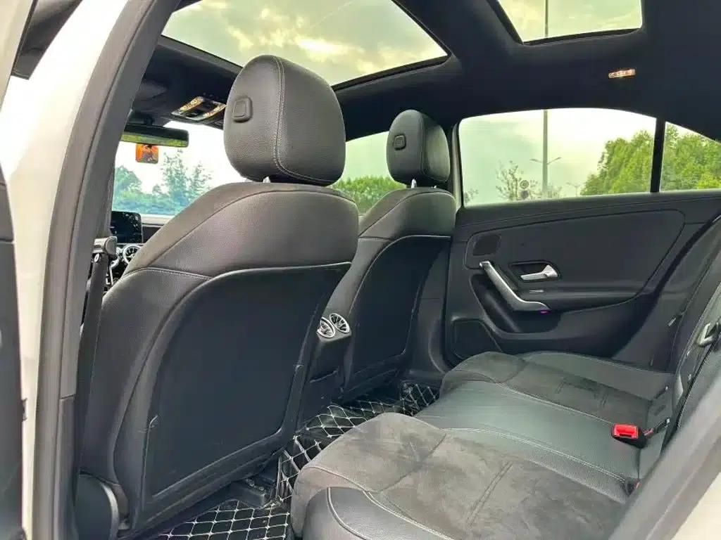 2019 Mercedes-Benz A-Class A 200 L Sport Sedan — миниатюра 6
