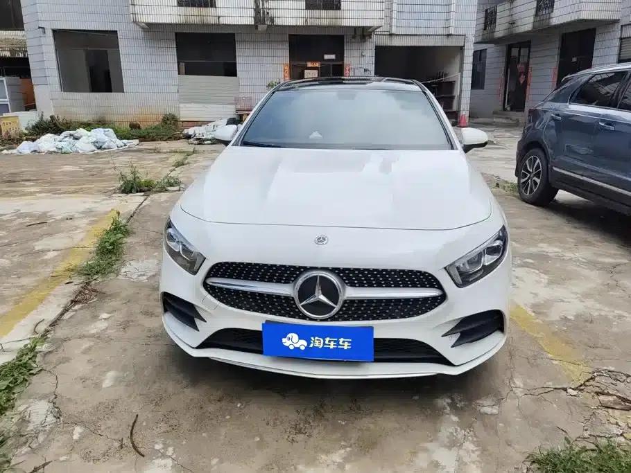 Mercedes-Benz A-Class 2022 A 200 L Sport Sedan Dynamic Edition — миниатюра 2