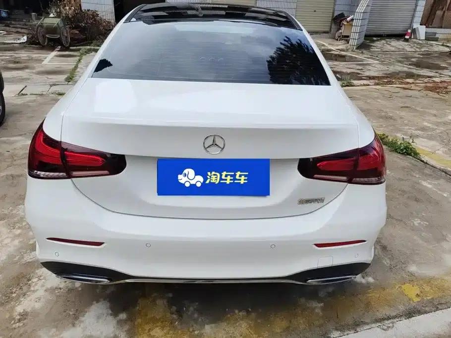 Mercedes-Benz A-Class 2022 A 200 L Sport Sedan Dynamic Edition — миниатюра 4