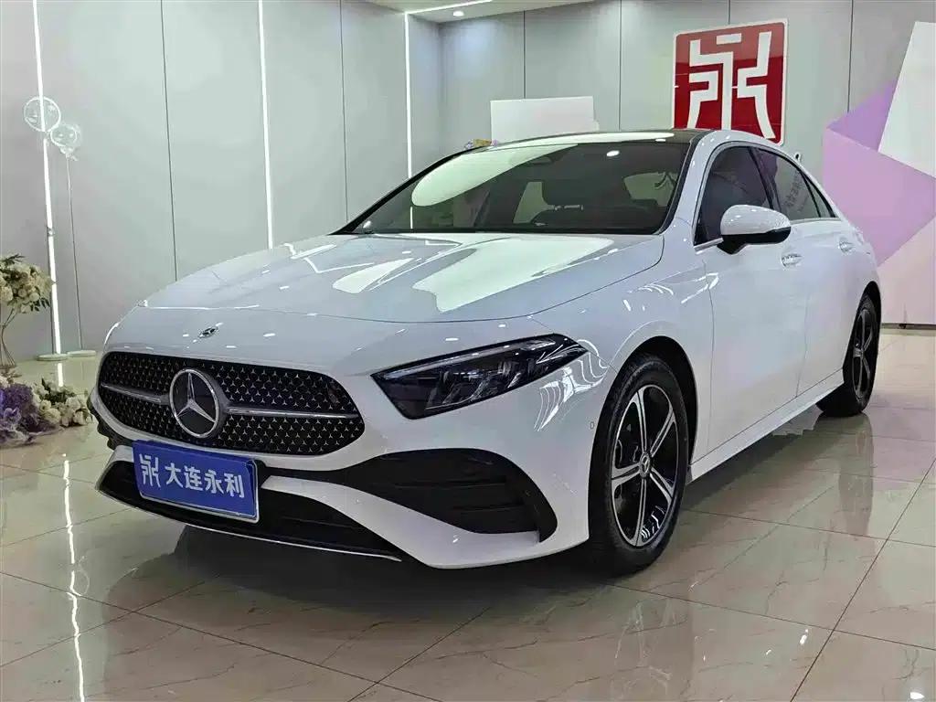 2023 Mercedes-Benz A-Class A 200 L Fashion Edition — миниатюра 1