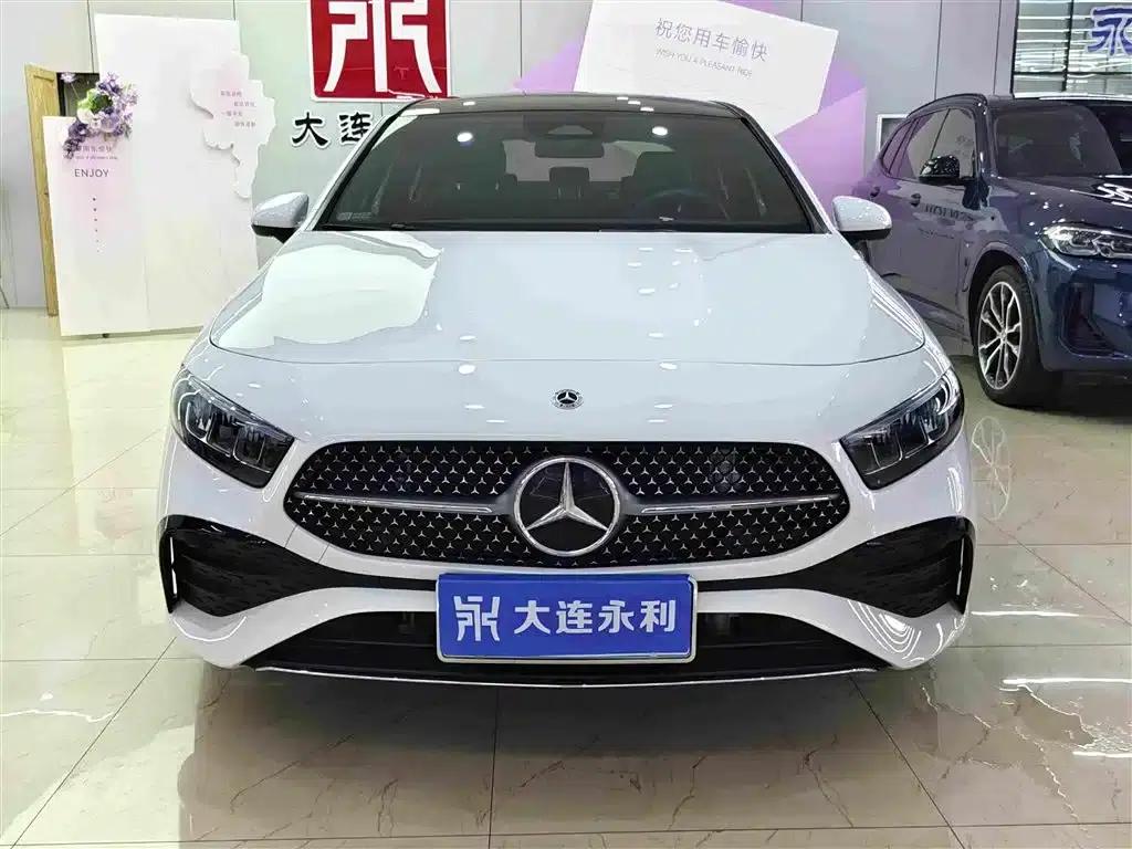2023 Mercedes-Benz A-Class A 200 L Fashion Edition — миниатюра 2