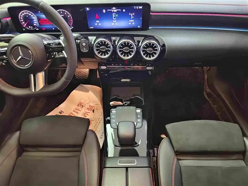 2023 Mercedes-Benz A-Class A 200 L Fashion Edition — миниатюра 12
