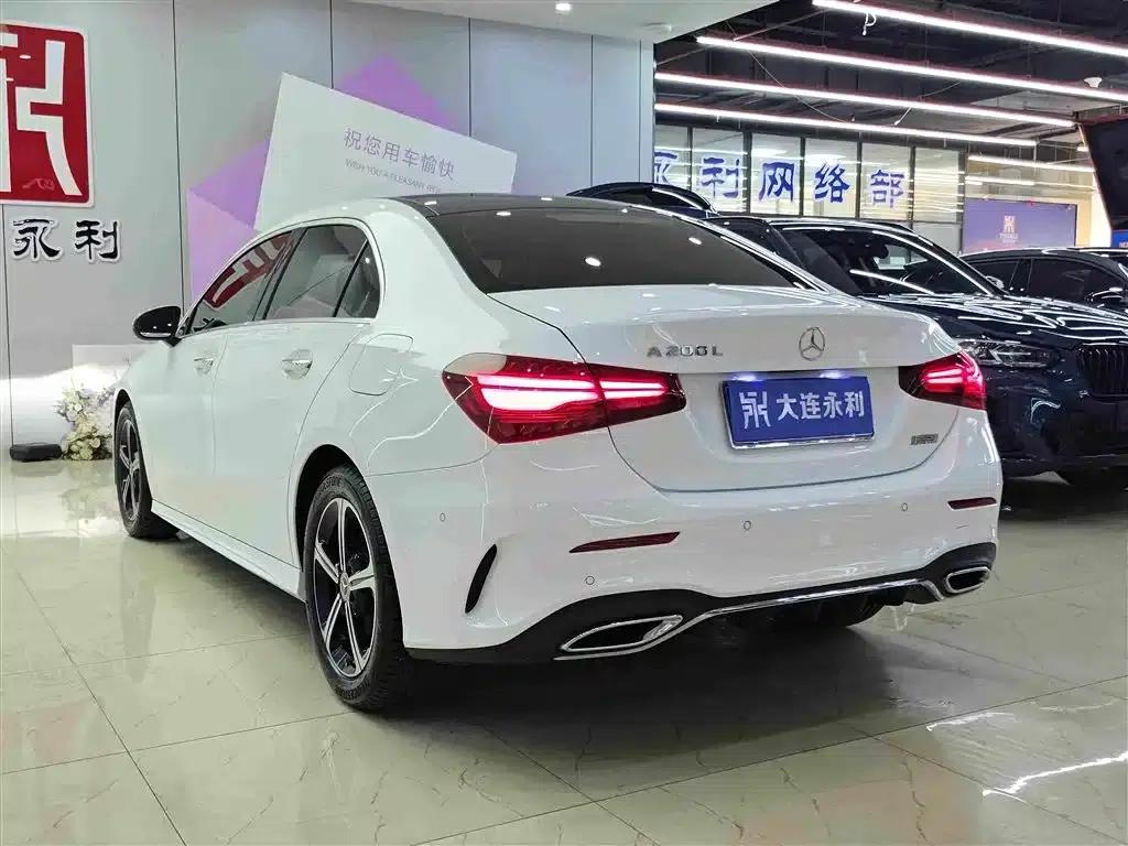 2023 Mercedes-Benz A-Class A 200 L Fashion Edition — миниатюра 6