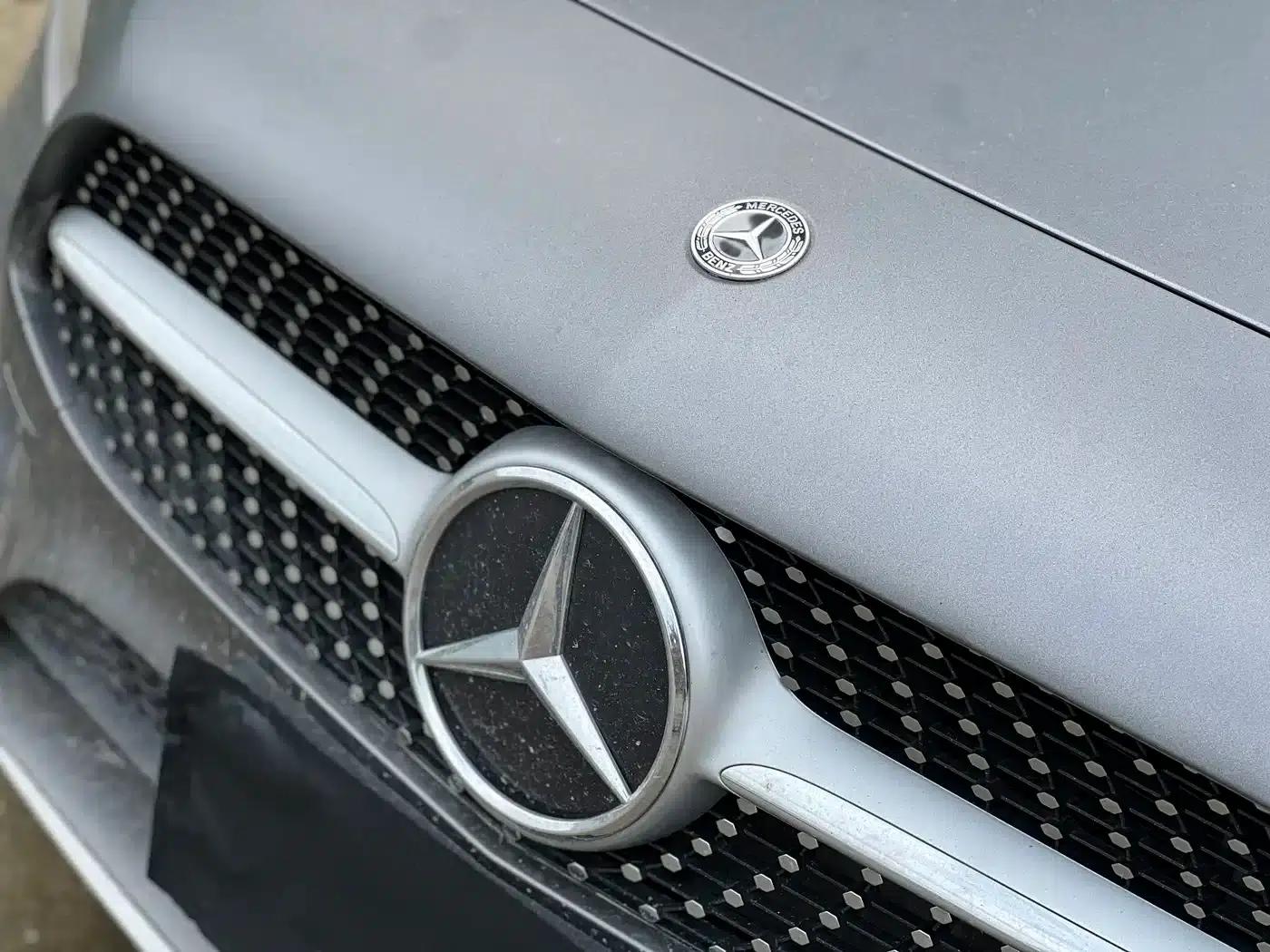 Mercedes-Benz A-Class 2022 Facelift A 200 L Sport Sedan Fashion Model — миниатюра 6