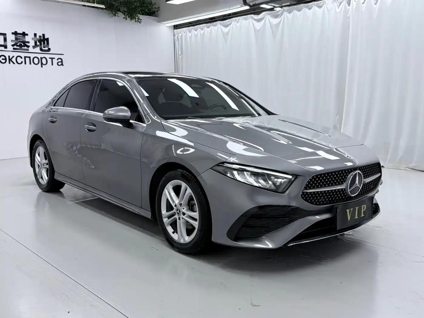 2023 Mercedes-Benz A-Class A 180 L — миниатюра 3