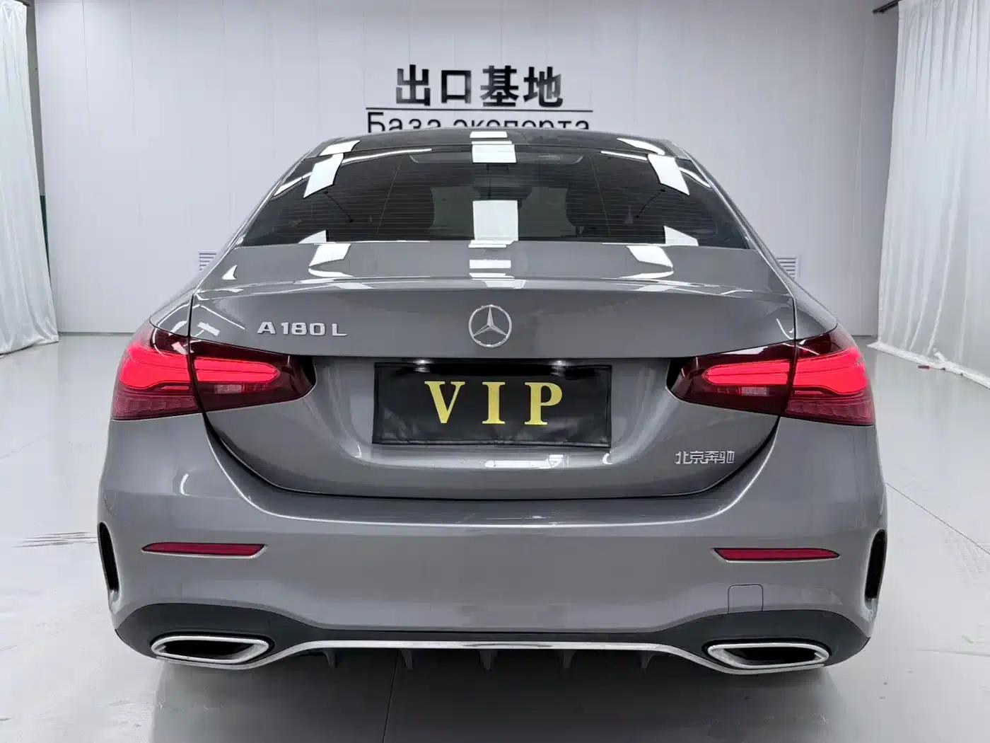2023 Mercedes-Benz A-Class A 180 L — миниатюра 5