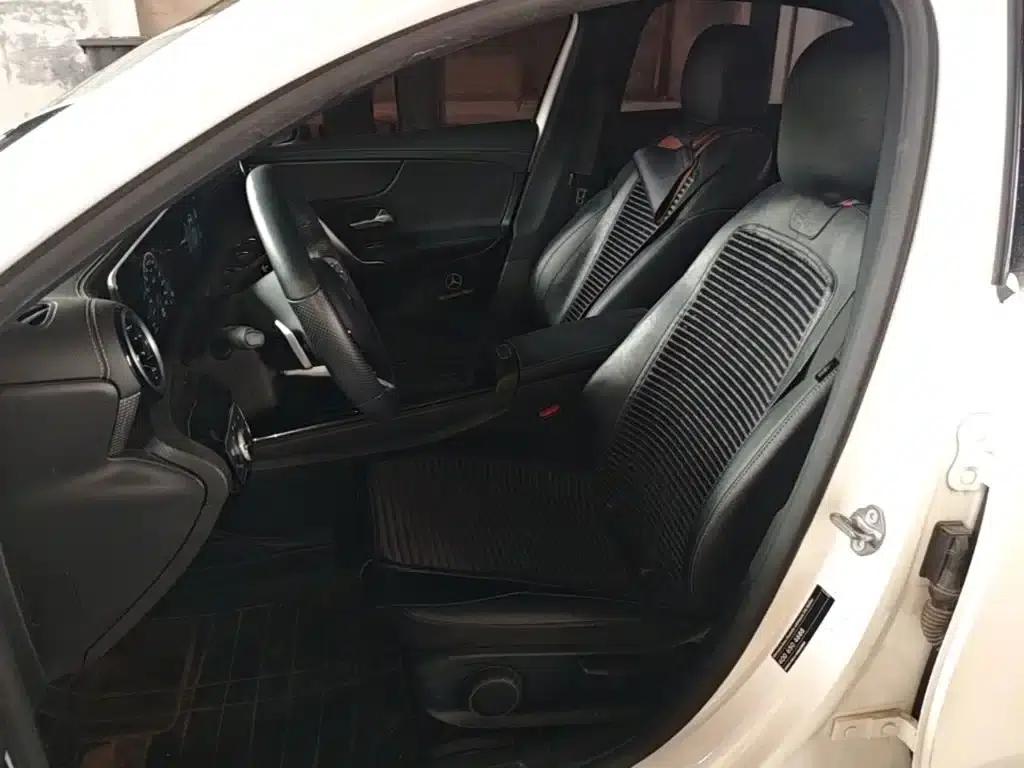 2020 Mercedes-Benz A-Class A 180 L Sport Sedan — миниатюра 15