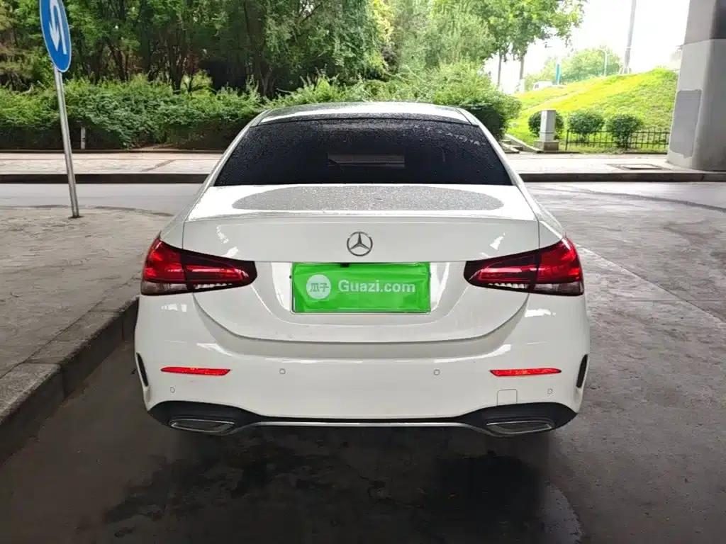 2020 Mercedes-Benz A-Class A 180 L Sport Sedan — миниатюра 6