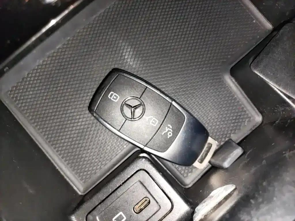 Mercedes-Benz A-Class 2022 Facelift II A 200 L Sport Sedan Fashion Edition — миниатюра 9
