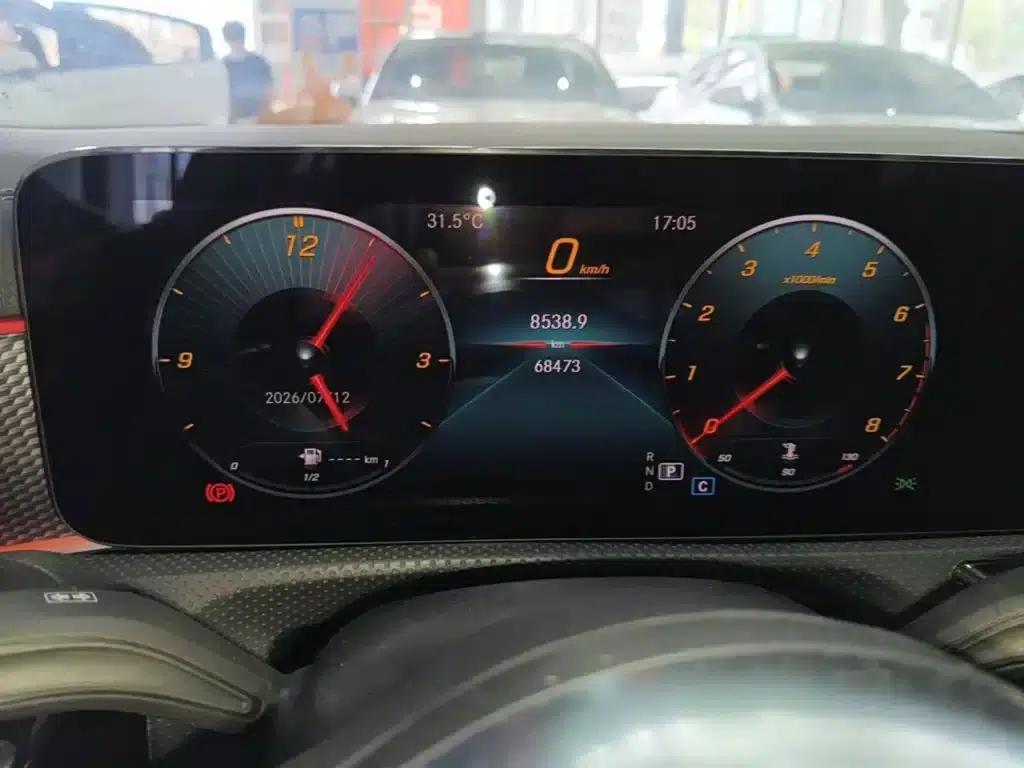 Mercedes-Benz A-Class 2020 Facelift A 200 L Sport Sedan Fashion Model — миниатюра 12