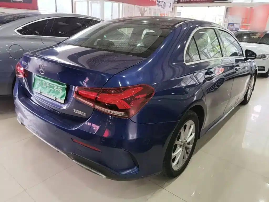 Mercedes-Benz A-Class 2020 Facelift A 200 L Sport Sedan Fashion Model — миниатюра 7