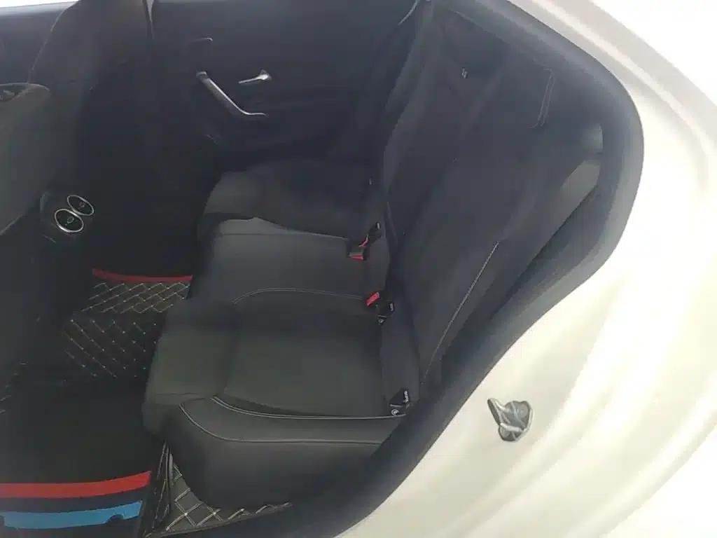 Mercedes-Benz A-Class 2022 Facelift III A 200 L Sport Sedan Fashion Edition — миниатюра 17