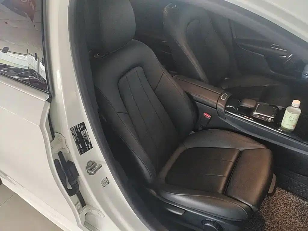 2021 Mercedes-Benz A-Class A 180 L Sport Sedan — миниатюра 25