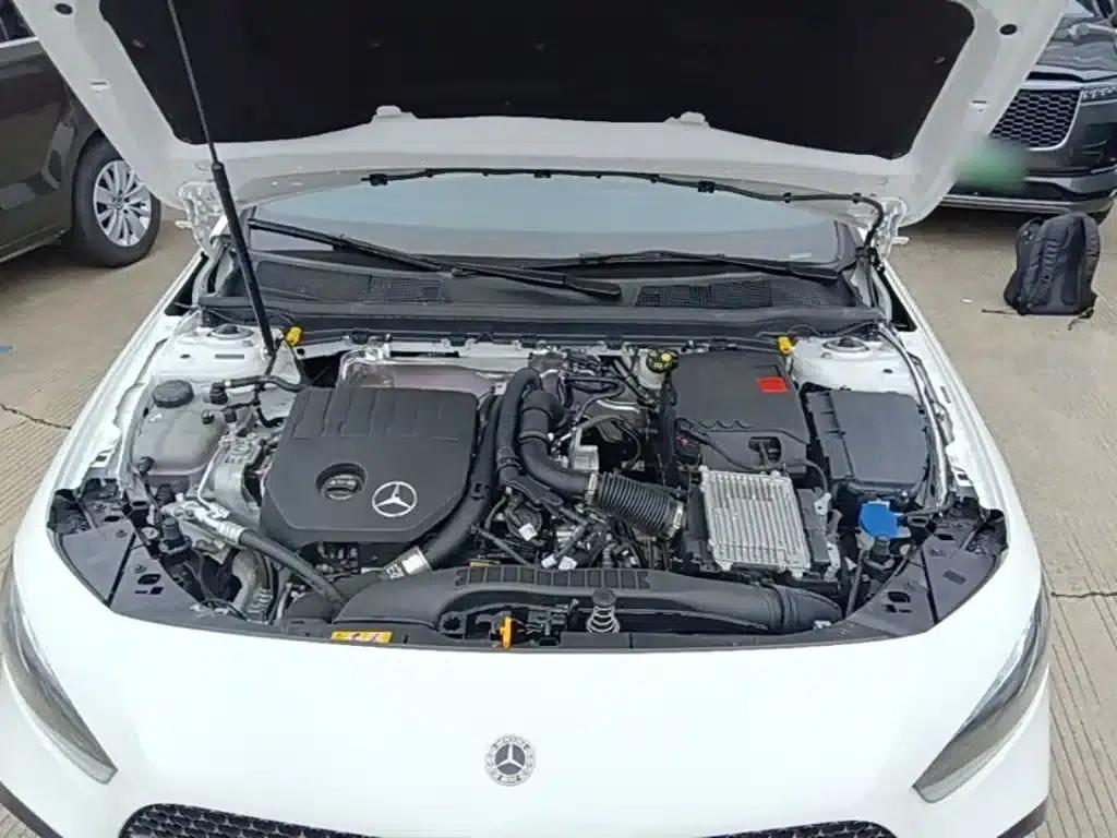 Mercedes-Benz A-Class 2024 Facelift A 200 L Fashion Model — миниатюра 20