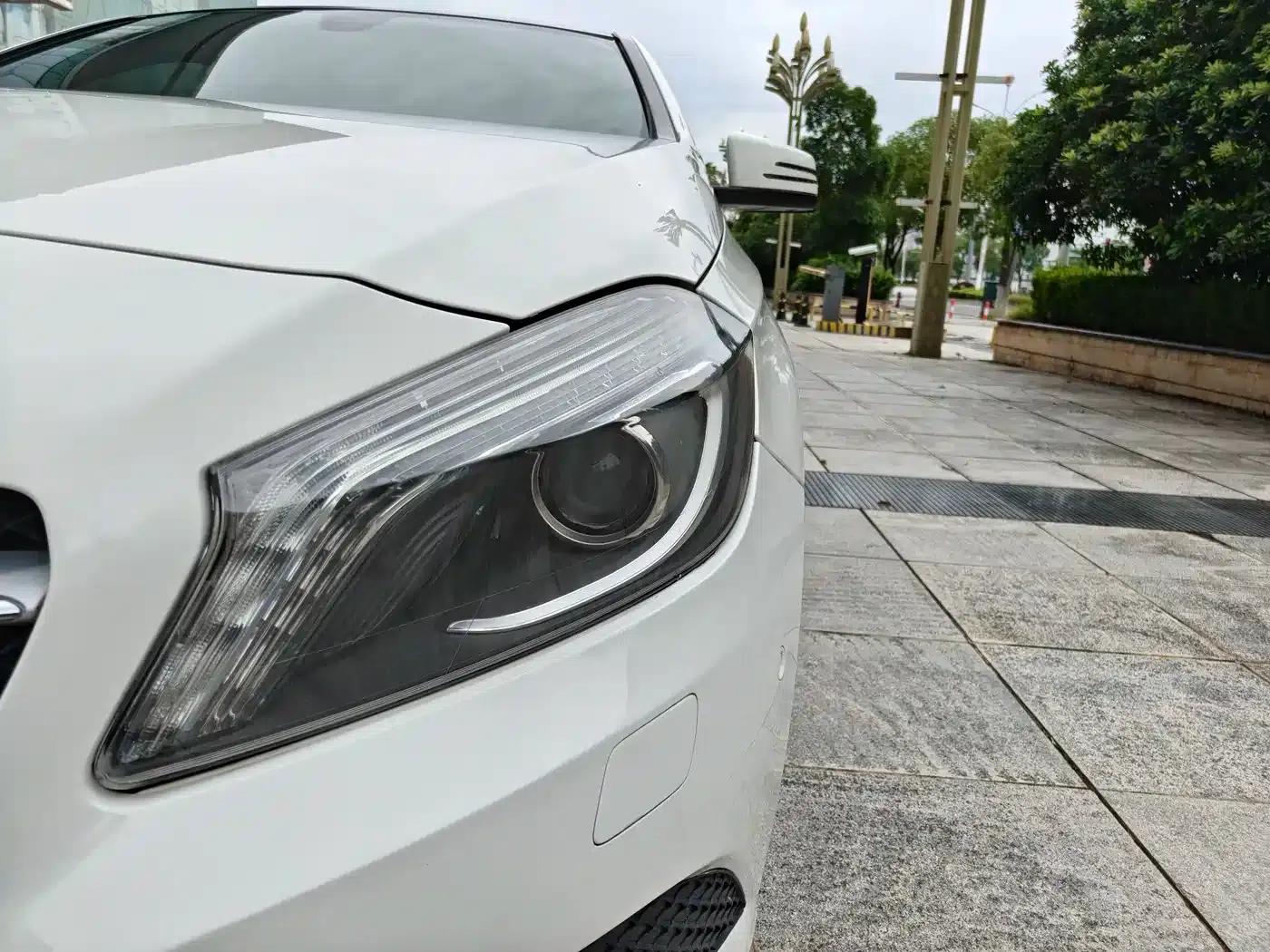 2015 Mercedes-Benz A-Class Imported Model A 200 Fashion Edition — миниатюра 8