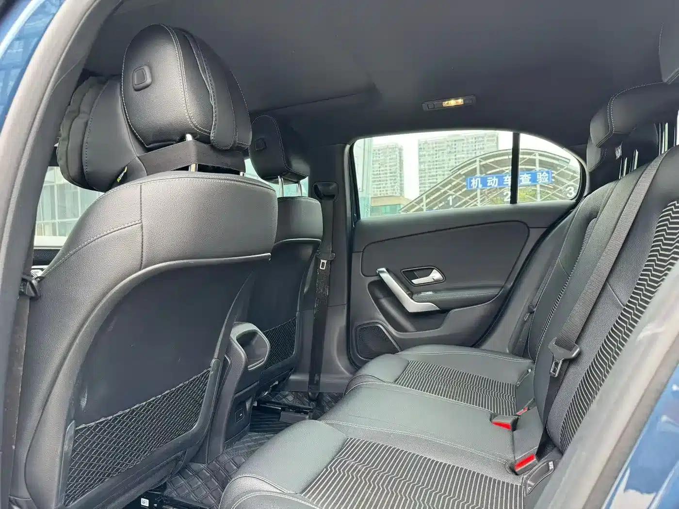 2022 Mercedes-Benz A-Class (Imported) Facelift Model A 200 Fashion Edition — миниатюра 4