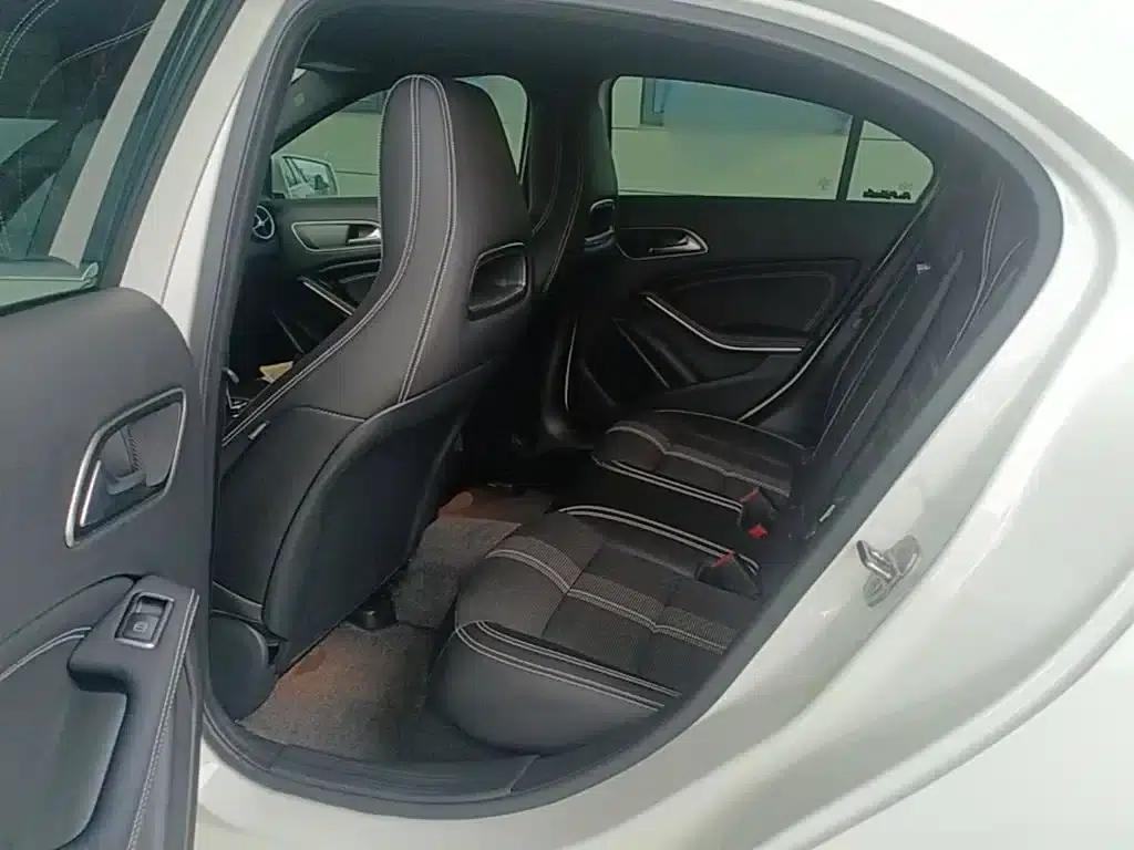 Mercedes-Benz A-Class (Imported) 2018 A 200 Fashion Model — миниатюра 17