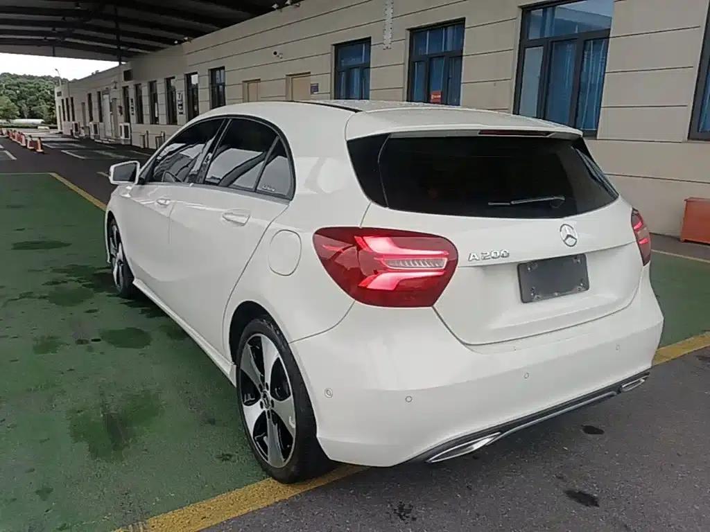 Mercedes-Benz A-Class (Imported) 2018 A 200 Fashion Model — миниатюра 5