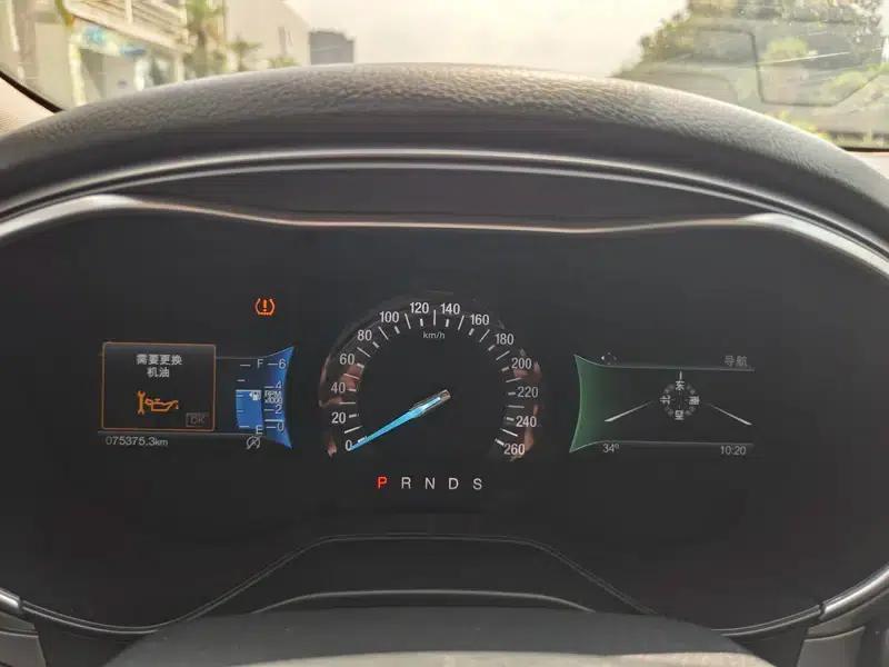 2017 Ford Mondeo EcoBoost 180 Luxury — миниатюра 8