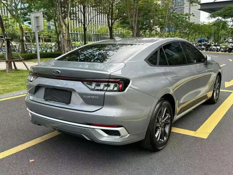 2023 Ford Mondeo EcoBoost 245 Luxury — миниатюра 6