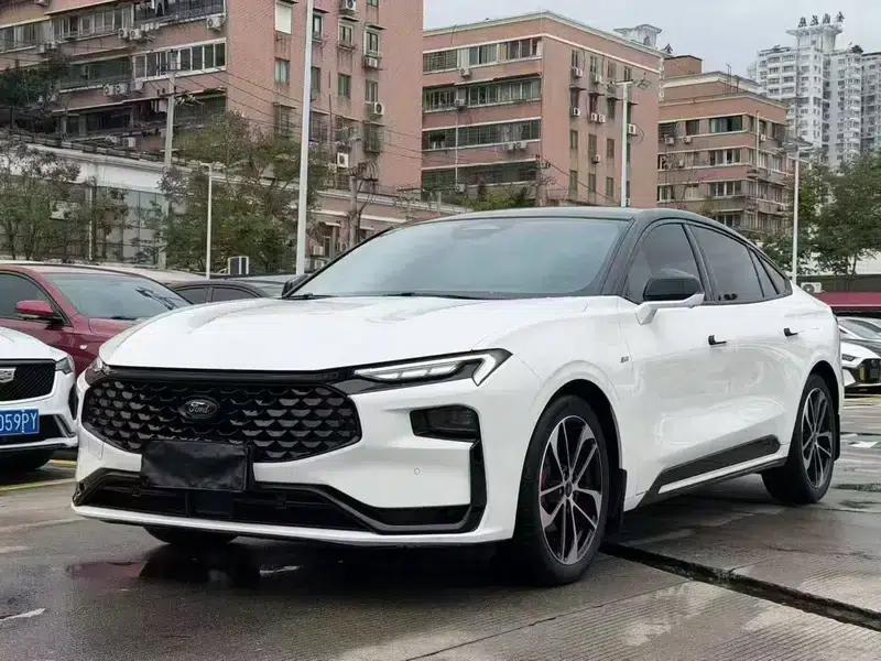 2023 Ford Mondeo EcoBoost 180 Supreme Edition — миниатюра 1