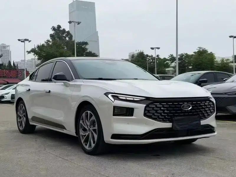 2023 Ford Mondeo EcoBoost 180 Supreme Edition — миниатюра 3