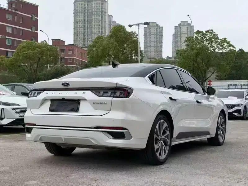 2023 Ford Mondeo EcoBoost 180 Supreme Edition — миниатюра 6