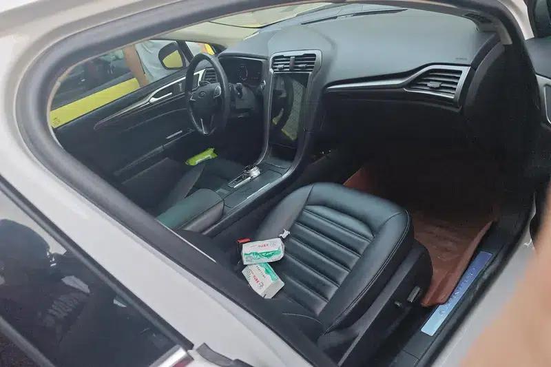 2018 Ford Mondeo EcoBoost 180 Intelligent Fashion Edition (National V Emission Standard) — миниатюра 9