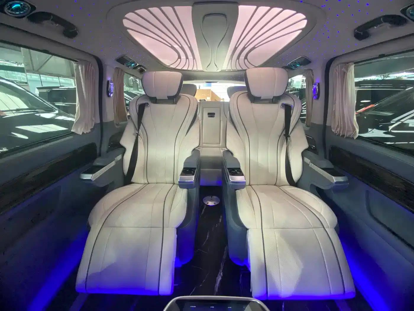 2023 Nissan Vito 2.0T Business Edition 7-seater — миниатюра 13
