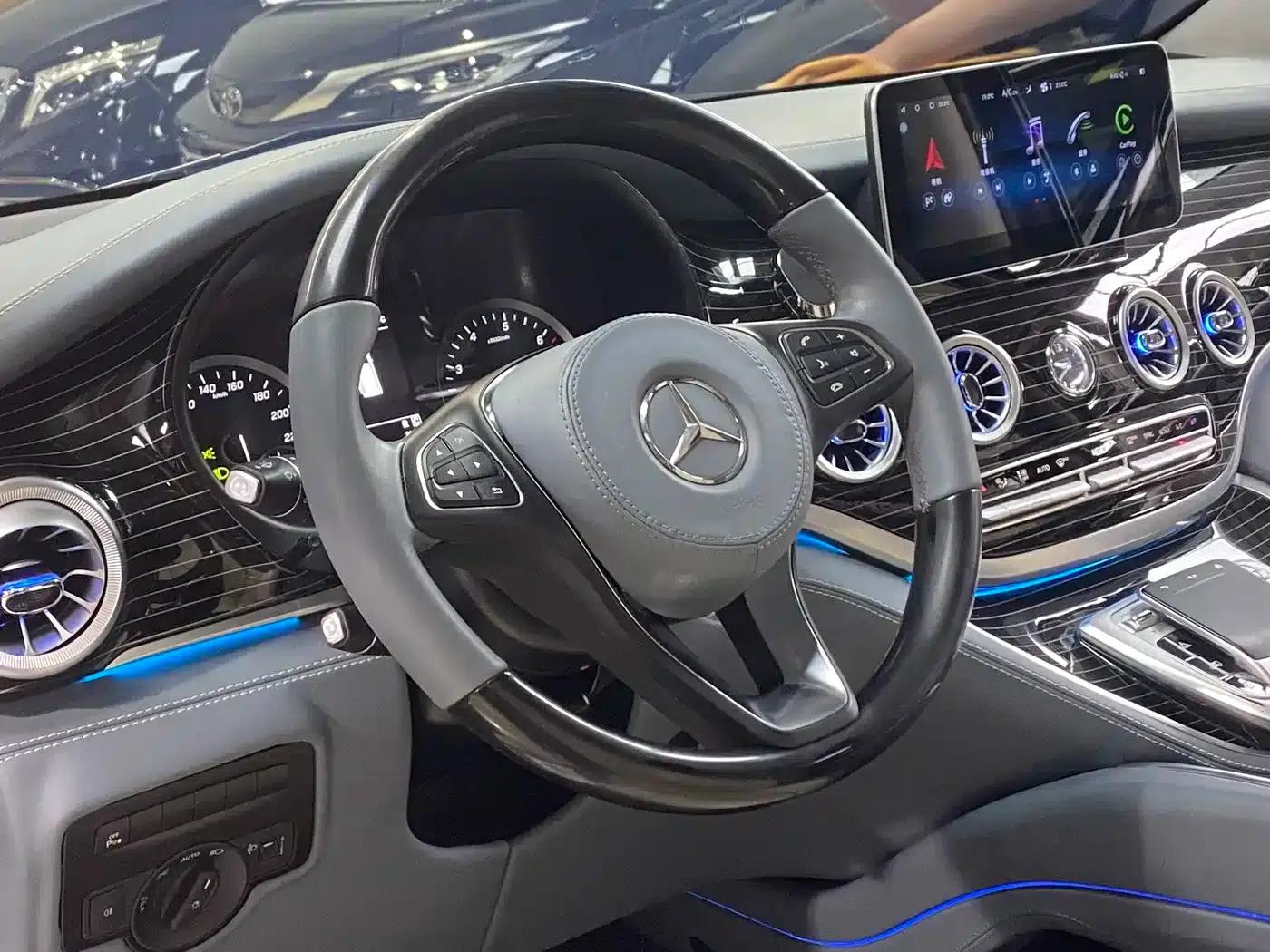 2023 Nissan Vito 2.0T Business Edition 7-seater — миниатюра 3