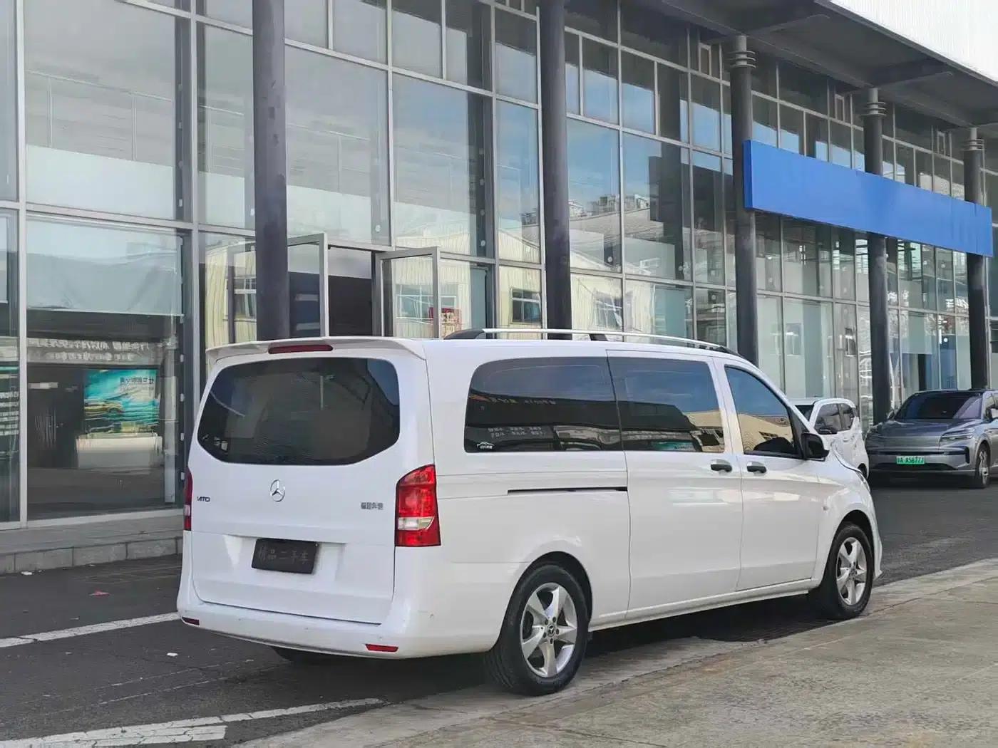 Vito 2021 2.0T Business Edition 7-seater — миниатюра 9