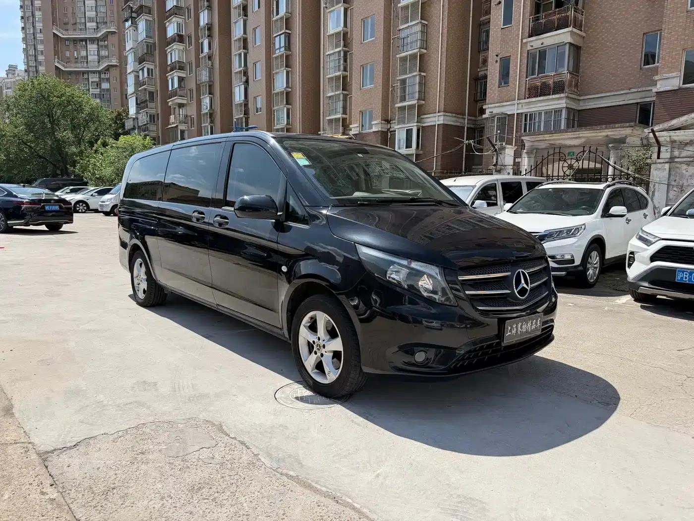 Vito 2020 2.0T Elite Edition 9-seater — миниатюра 1
