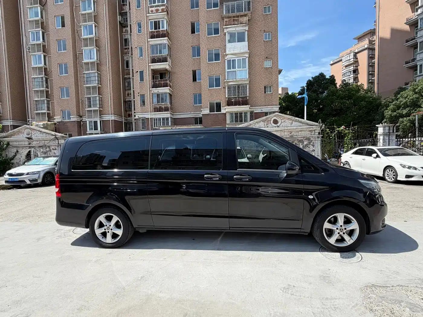 Vito 2020 2.0T Elite Edition 9-seater — миниатюра 30